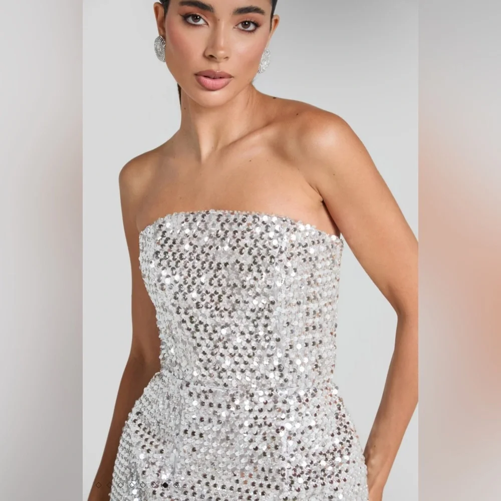 NEW WITH TAG NADINE MERABI LUCIA SHORT 
SILVER DRESS SIZE M - Picture 3 of 15